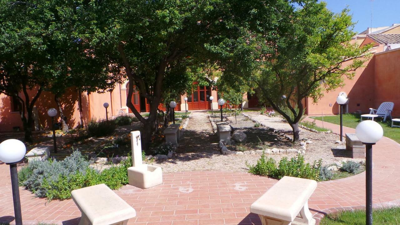 كوارتو سانتيلينا B&B Antica Villa المظهر الخارجي الصورة