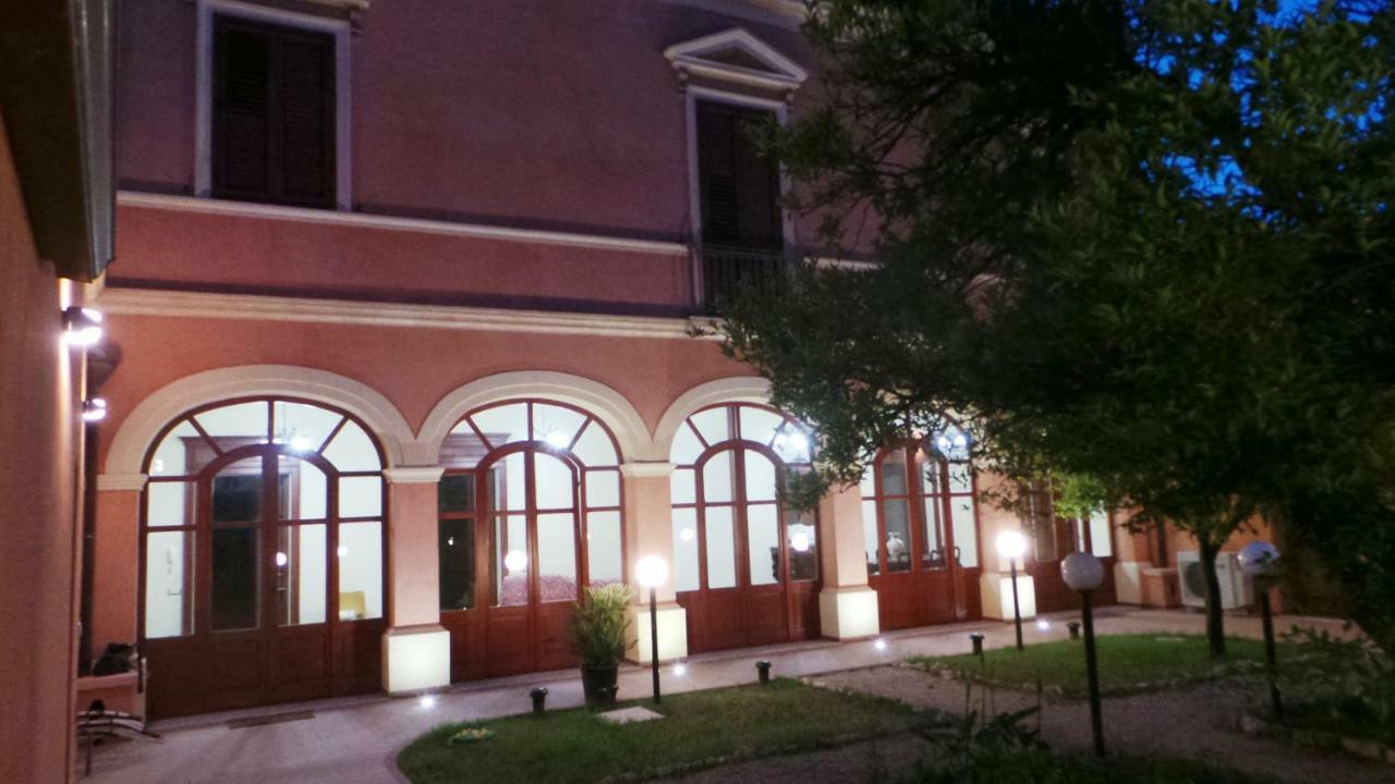 كوارتو سانتيلينا B&B Antica Villa المظهر الخارجي الصورة