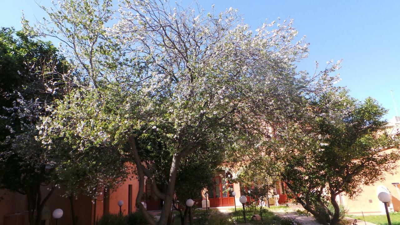 كوارتو سانتيلينا B&B Antica Villa المظهر الخارجي الصورة